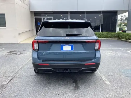 Vapor Blue 2025 Ford Explorer ST-Line