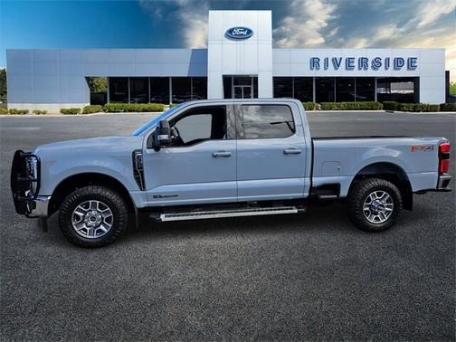2024 Ford F-350 LARIAT SUPER DUTY