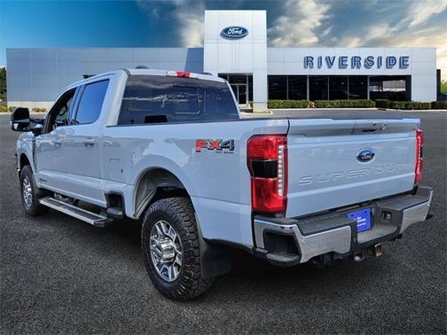 2024 Ford F-350 LARIAT SUPER DUTY