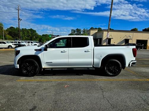 2024 GMC Sierra 1500 ELEVATION