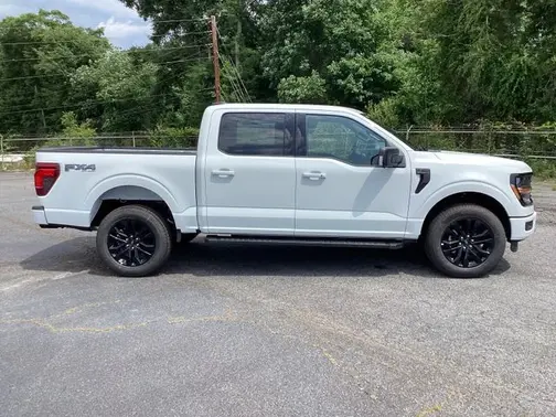 Oxford White 2026 Ford F-150 XLT