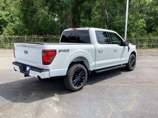 Oxford White 2026 Ford F-150 XLT