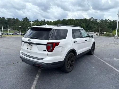 White Platinum Clearcoat Metallic 2019 Ford Explorer Sport
