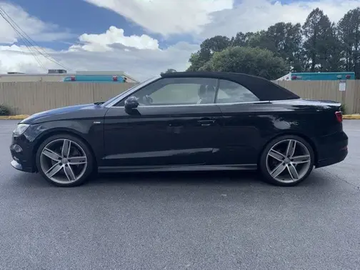 Mythos Black Metallic w/ Black Roof 2019 Audi A3 2.0T Premium Plus