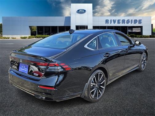 2023 Honda Accord TOURING