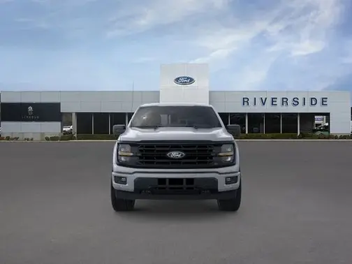 Avalanche 2026 Ford F-150 XLT