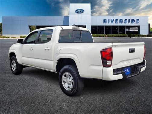 2022 Toyota Tacoma SR5