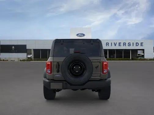 Marsh Gray 2026 Ford Bronco Big Bend®