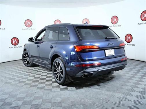 2026 Audi Q7 45 Premium Plus