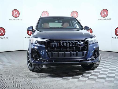 2026 Audi Q7 45 Premium Plus