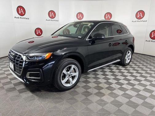 2022 Audi Q5 40 Premium