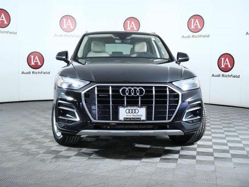 2022 Audi Q5 40 Premium