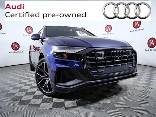2022 Audi Q8 55 Premium Plus