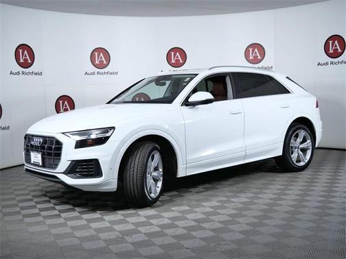 2023 Audi Q5 40 Premium Plus