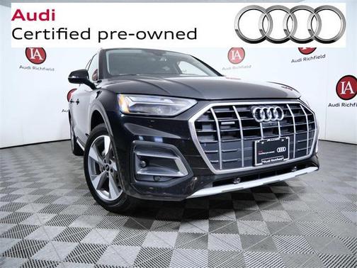 2023 Audi Q5 40 Premium Plus