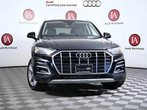 2023 Audi Q5 40 Premium Plus