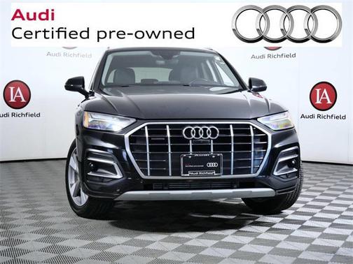 2023 Audi Q5 40 Premium Plus