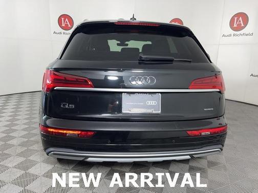 2023 Audi Q5 40 Premium Plus