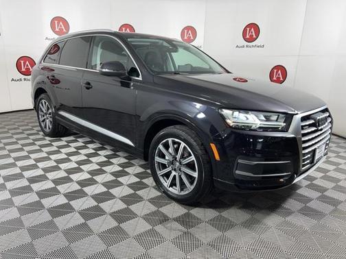 2019 Audi Q7 45 Premium Plus