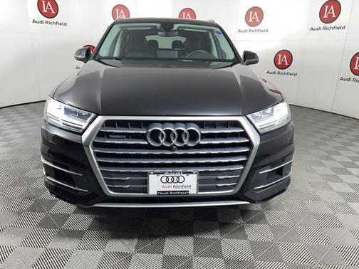 2019 Audi Q7 45 Premium Plus