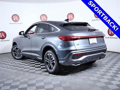 2025 Audi Q5 Premium Plus TFSI quattro S tronic