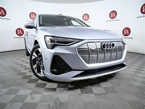 2021 Audi e-tron Sportback Prestige