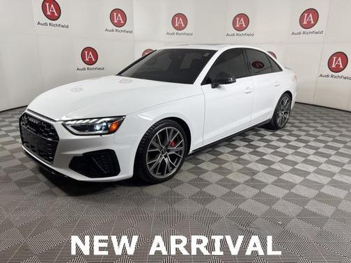 2023 Audi S4 Premium Plus TFSI quattro Tiptronic