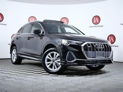 2024 Audi Q3 45 S line Premium Plus