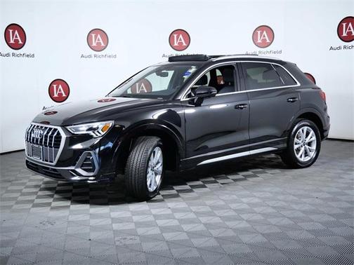 2024 Audi Q3 45 S line Premium Plus