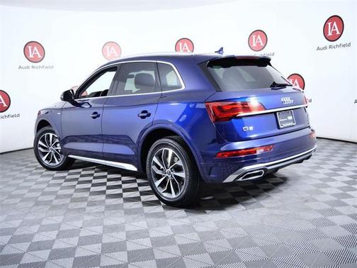 2022 Audi Q5 45 S line Premium