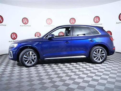 2022 Audi Q5 45 S line Premium