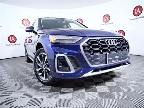 2022 Audi Q5 45 S line Premium