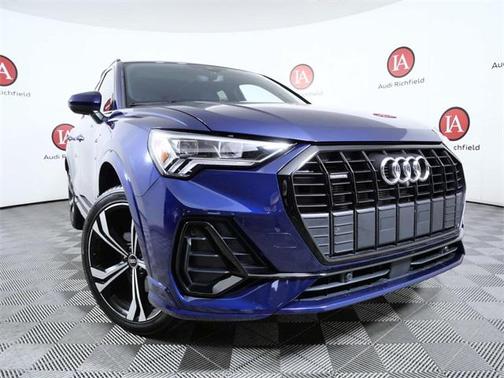 2023 Audi Q3 45 S line Premium Plus