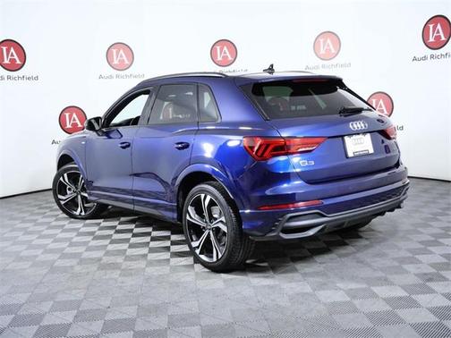 2023 Audi Q3 45 S line Premium Plus