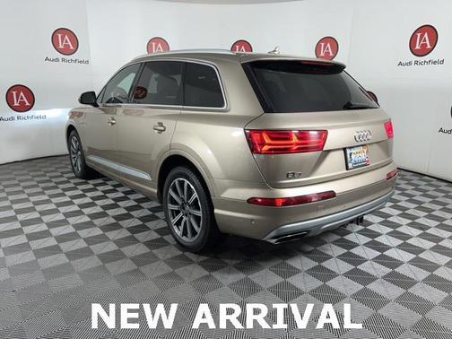2019 Audi Q7 55 Prestige
