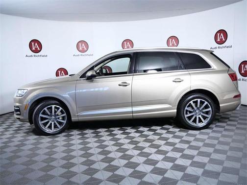 2019 Audi Q7 55 Prestige