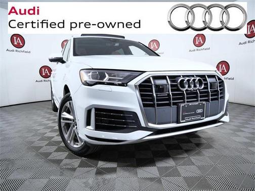 2022 Audi Q7 55 Premium Plus