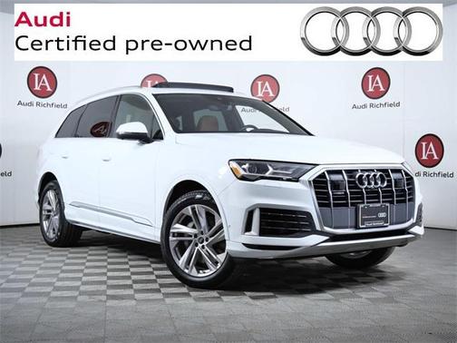 2022 Audi Q7 55 Premium Plus