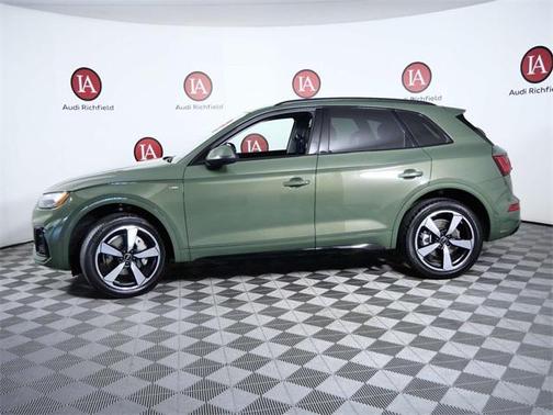 2023 Audi Q5 45 S line Prestige
