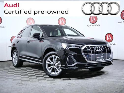 2022 Audi Q3 45 S line Premium Plus