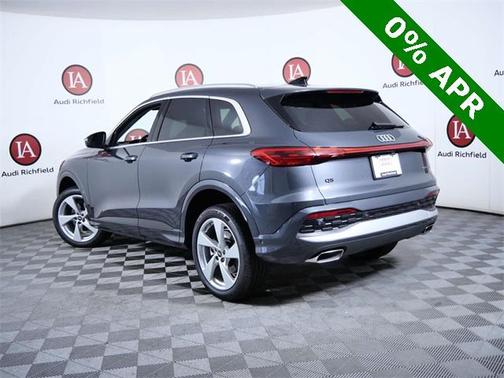 2025 Audi Q5 Premium plus