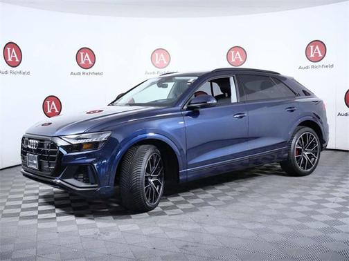 2023 Audi Q8 55 Prestige