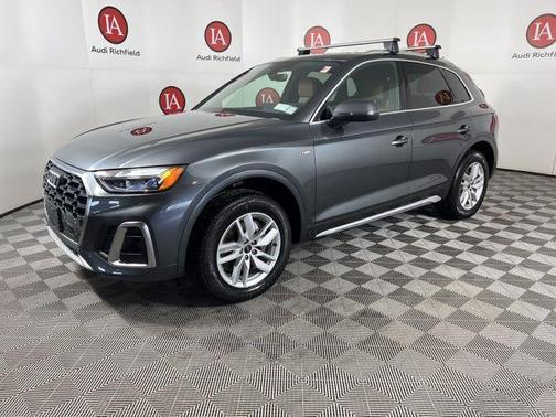 2023 Audi Q5 45 S line Premium