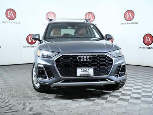 2023 Audi Q5 45 S line Premium