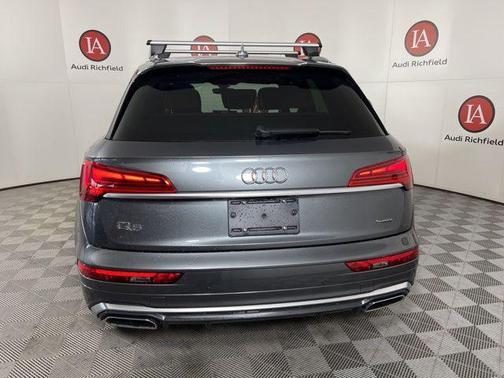 2023 Audi Q5 45 S line Premium