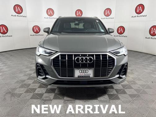 2023 Audi Q3 45 S line Premium Plus