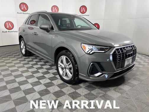 2023 Audi Q3 45 S line Premium Plus