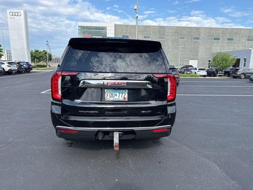 Onyx Black 2021 GMC Yukon XL SLT