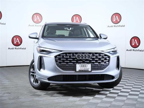 2025 Audi Q5 Premium