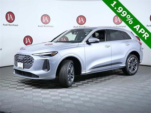 2025 Audi Q5 Premium